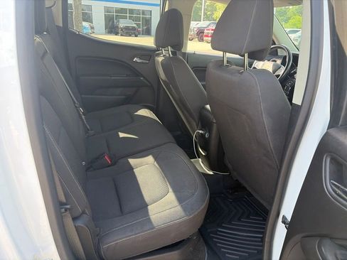 Used 2018 Chevrolet Colorado LT AWD/4WD image 13