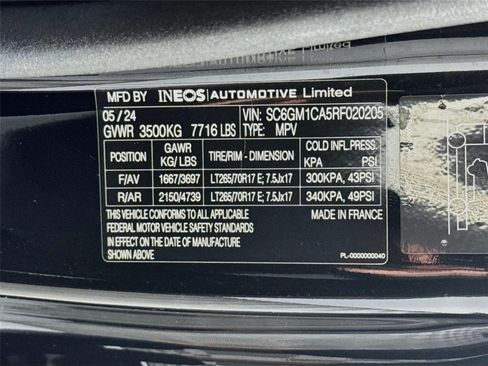 Used 2024 INEOS Grenadier Station Wagon AWD/4WD image 30