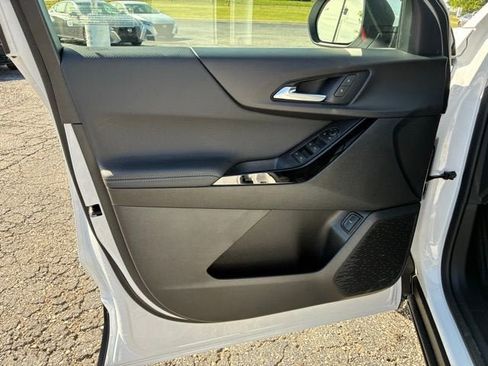 New 2026 Chevrolet Equinox LT FWD image 10