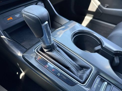 Used 2024 Honda Civic Sport image 19
