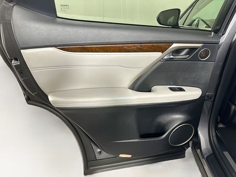 Used 2017 Lexus RX 450h AWD image 28