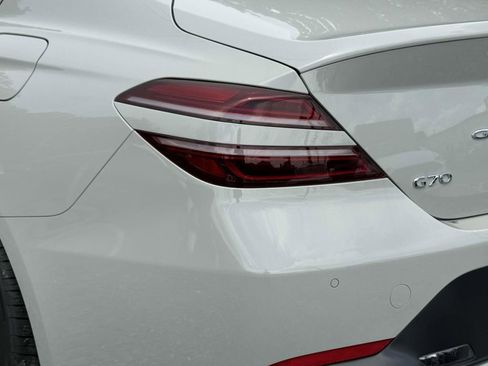 New 2026 Genesis G70 2.5T Prestige image 7