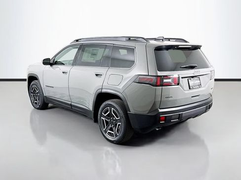 New 2026 Jeep Cherokee Laredo AWD/4WD image 5