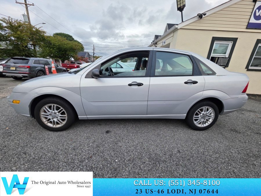 Used 2005 Ford Focus S FWD image 8