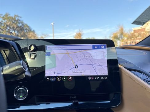 Used 2023 Chevrolet Corvette Stingray Premium Conv w/ Z51 Performance Package image 22