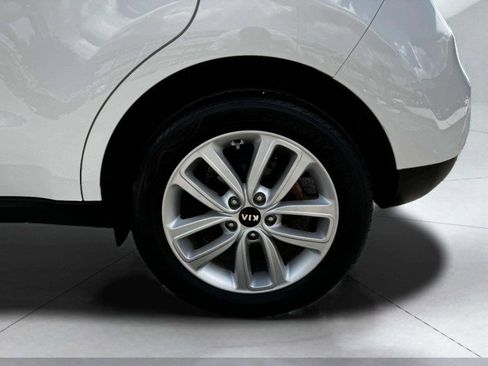 Used 2018 Kia Soul + image 50