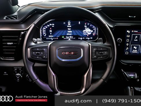 Used 2025 GMC Sierra 1500 AT4 image 18