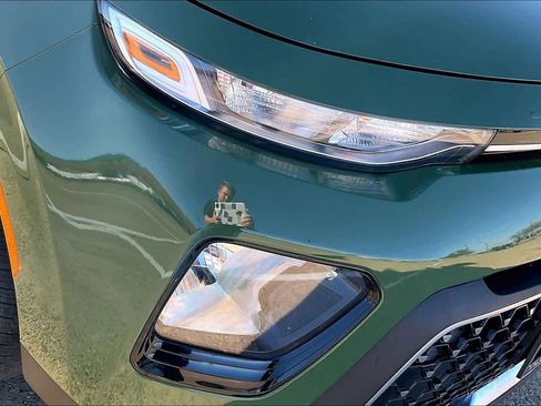 Used 2022 Kia Soul EX image 31