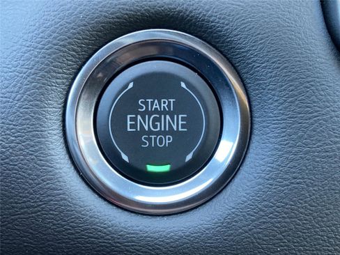 New 2026 GMC Canyon Elevation w/ Convenience Package image 31