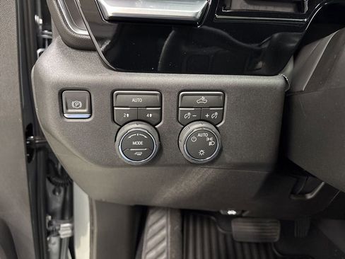New 2026 Chevrolet Silverado 1500 LT image 32