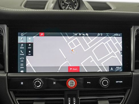 New 2026 Porsche Macan S image 23