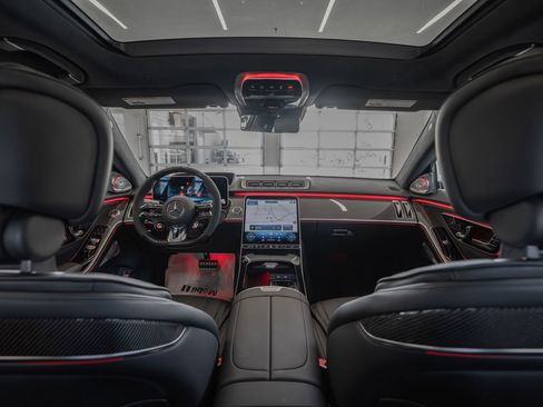 Used 2025 Mercedes-Benz S 63 AMG S image 26