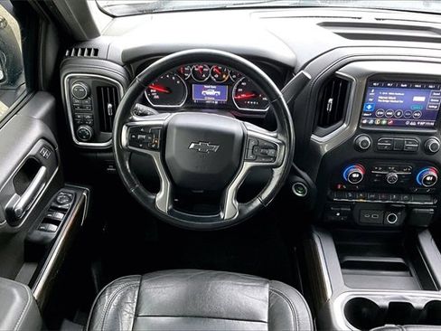 Used 2020 Chevrolet Silverado 1500 RST image 8