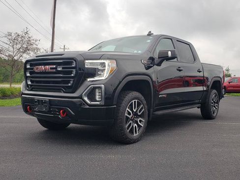 Used 2022 GMC Sierra 1500 AT4 w/ AT4 Preferred Package AWD/4WD image 8