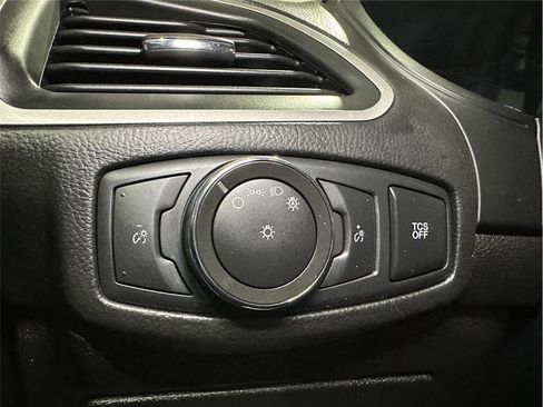 Used 2022 Ford Edge SEL image 36