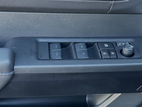 New 2025 Toyota Tundra Platinum AWD/4WD image 13