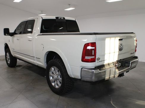 Used 2024 RAM 2500 Limited image 7