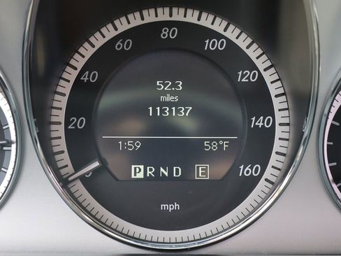 Used 2011 Mercedes-Benz C 300 4MATIC Sedan image 45