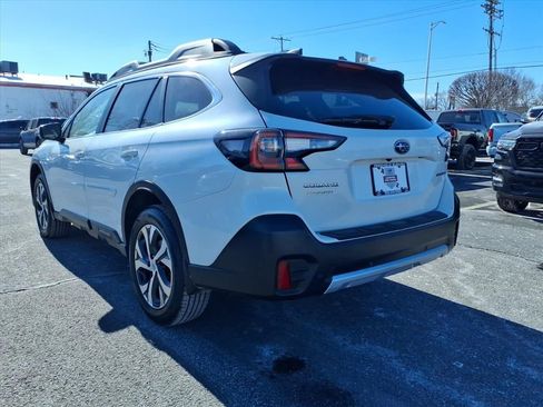 Certified 2022 Subaru Outback Limited image 21