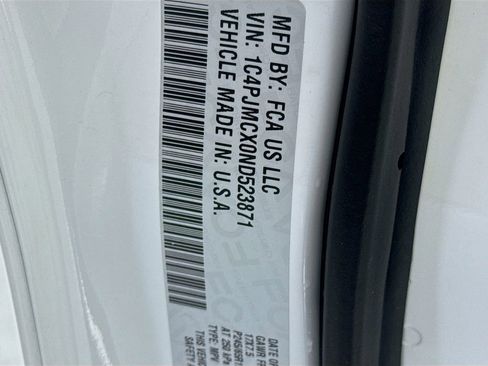 Used 2022 Jeep Cherokee Latitude image 39