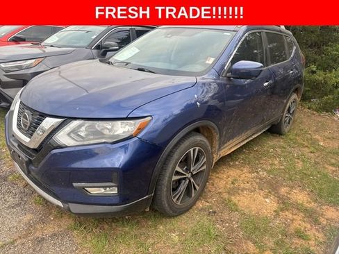 Certified 2019 Nissan Rogue SV w/ Premium Package image 1