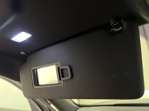 Used 2024 Volkswagen Atlas Cross Sport SE AWD/4WD image 69