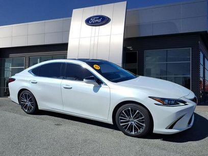 Used 2023 Lexus ES 350 w/ Premium Package