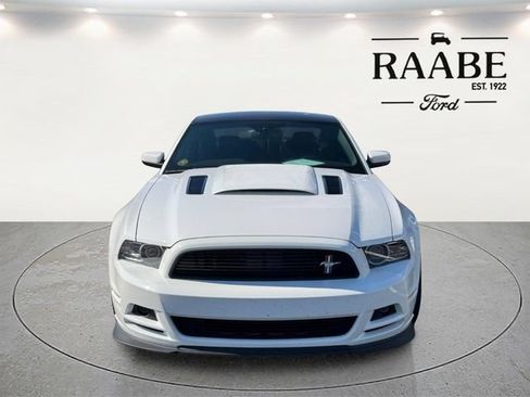 Used 2014 Ford Mustang GT Premium w/ Electronics Package RWD image 7