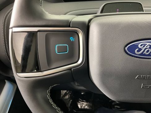 New 2026 Ford Expedition Platinum w/ Platinum Ultimate Package AWD/4WD image 25