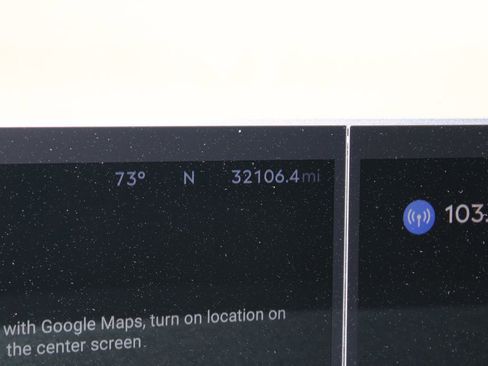 Used 2025 Lincoln Navigator Reserve image 22