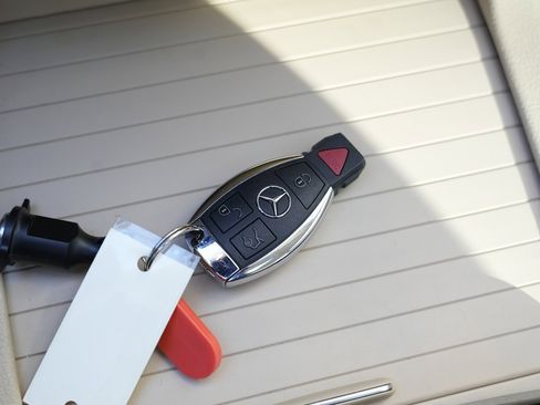 Used 2018 Mercedes-Benz GLE 350 4MATIC w/ Premium 1 Package image 63