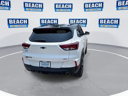 Used 2023 Chevrolet TrailBlazer RS w/ Sun and Liftgate Package AWD/4WD image 7
