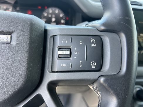 Used 2024 Land Rover Defender 130 X-Dynamic SE AWD/4WD image 22