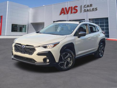 Used 2025 Subaru Crosstrek 2.5i Premium AWD/4WD image 1