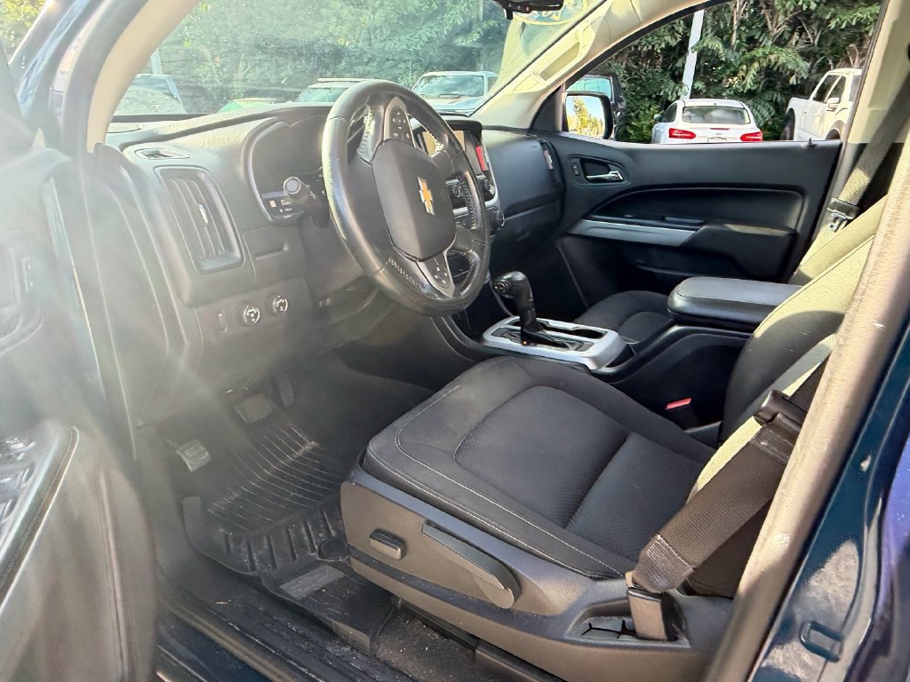 Used 2019 Chevrolet Colorado LT w/ LT Convenience Package AWD/4WD image 11