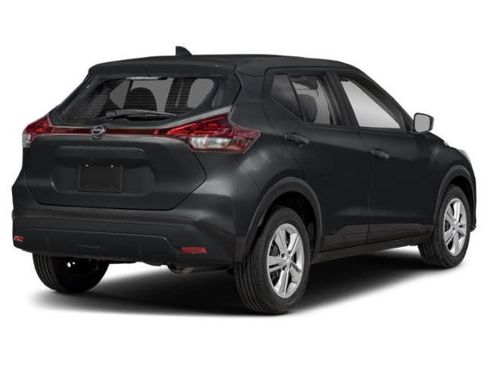 Used 2024 Nissan Kicks S FWD image 28