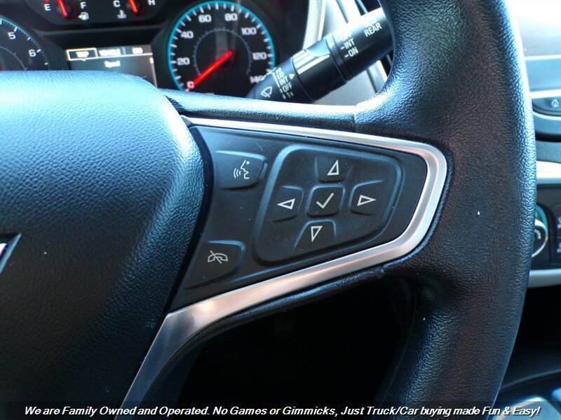 Used 2018 Chevrolet Equinox LS FWD image 32