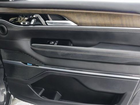 Used 2023 Jeep Grand Wagoneer Series II w/ Premium Group II image 30