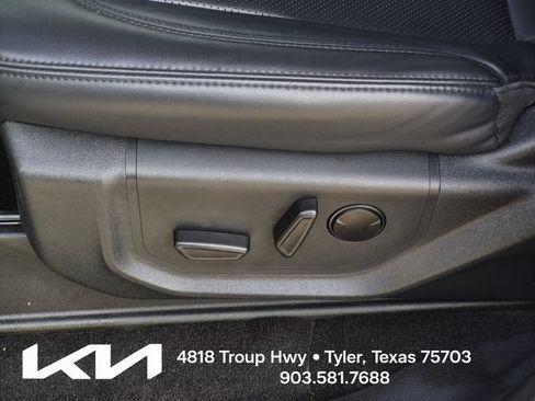 Used 2023 Ford Expedition Max XLT AWD/4WD image 24