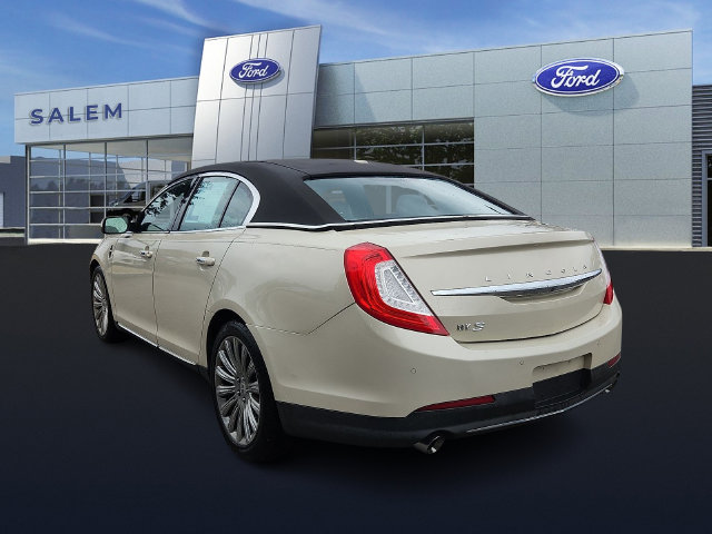 Used 2015 Lincoln MKS w/ Equipment Group 101A FWD image 4