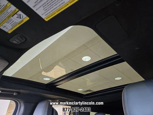 New 2026 Lincoln Navigator L Black Label AWD/4WD image 7