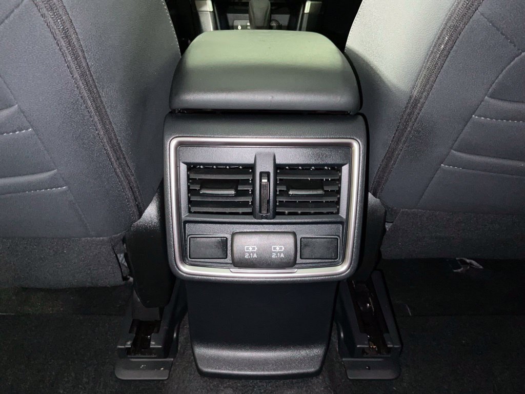 Used 2019 Subaru Forester Premium AWD/4WD image 18