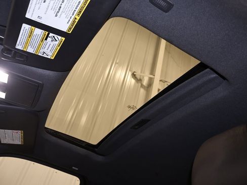 Used 2016 Ford F350 Lariat w/ Lariat Ultimate Package image 32