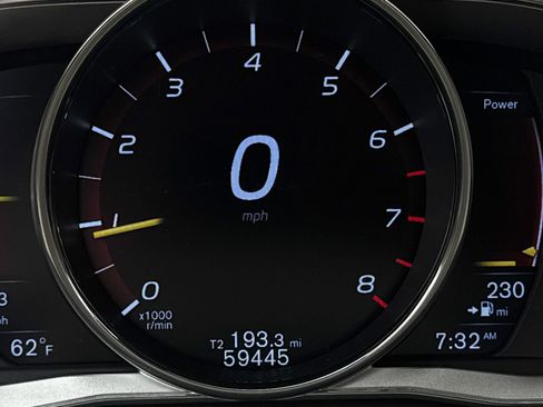 Used 2016 Volvo XC70 T5 Premier w/ Convenience Package image 29