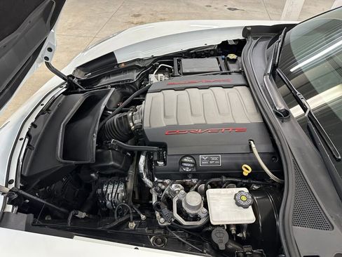 Used 2019 Chevrolet Corvette Stingray Coupe w/ Battery Protection Package image 29