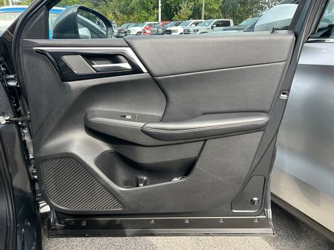 Used 2024 Mitsubishi Outlander SE FWD image 40