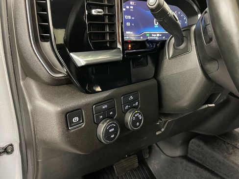 Certified 2024 Chevrolet Silverado 1500 LT image 27