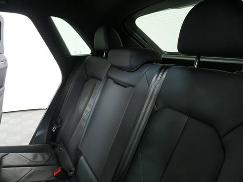 Used 2023 Audi Q3 2.0T Premium w/ Convenience Package image 20