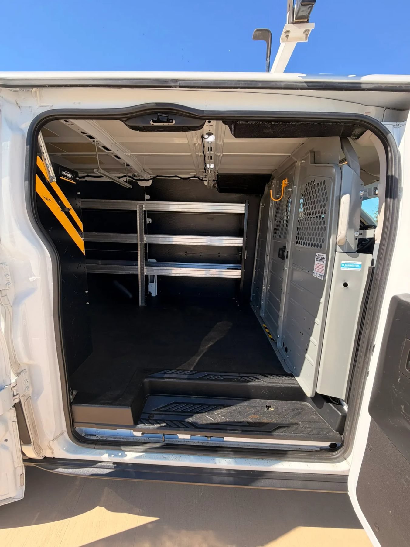 Used 2019 Ford Transit 150 130 Low Roof RWD image 25