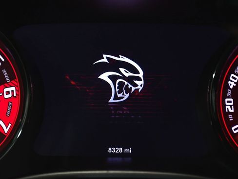 Used 2022 Dodge Challenger SRT Hellcat w/ Plus Package image 21